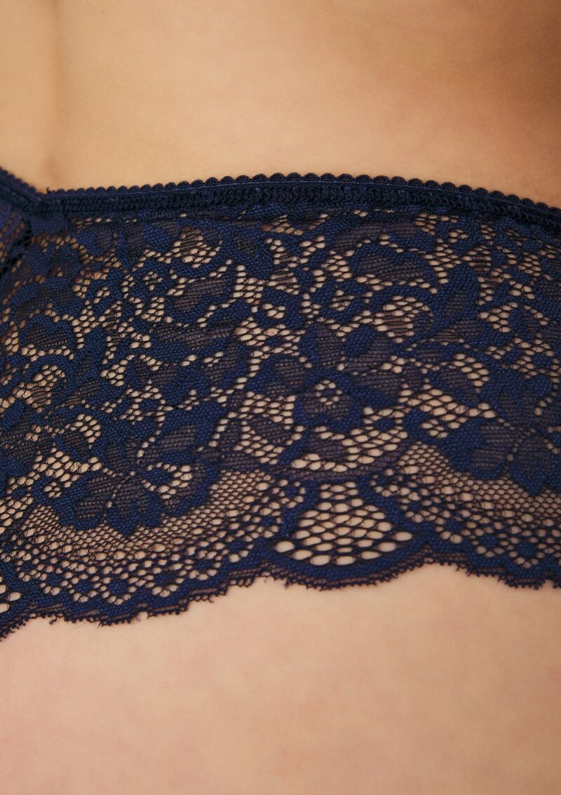 Plus size lasercut brazilian panty - imagine 11