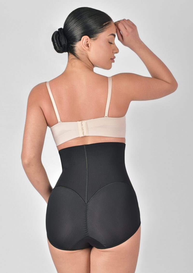 Post-Surgical Compression Garment with Silicone for Scar Healing - Image 3